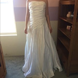 Strapless wedding/ formal dress corset back